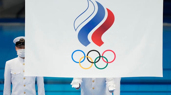 roc-flag-swimming-lead